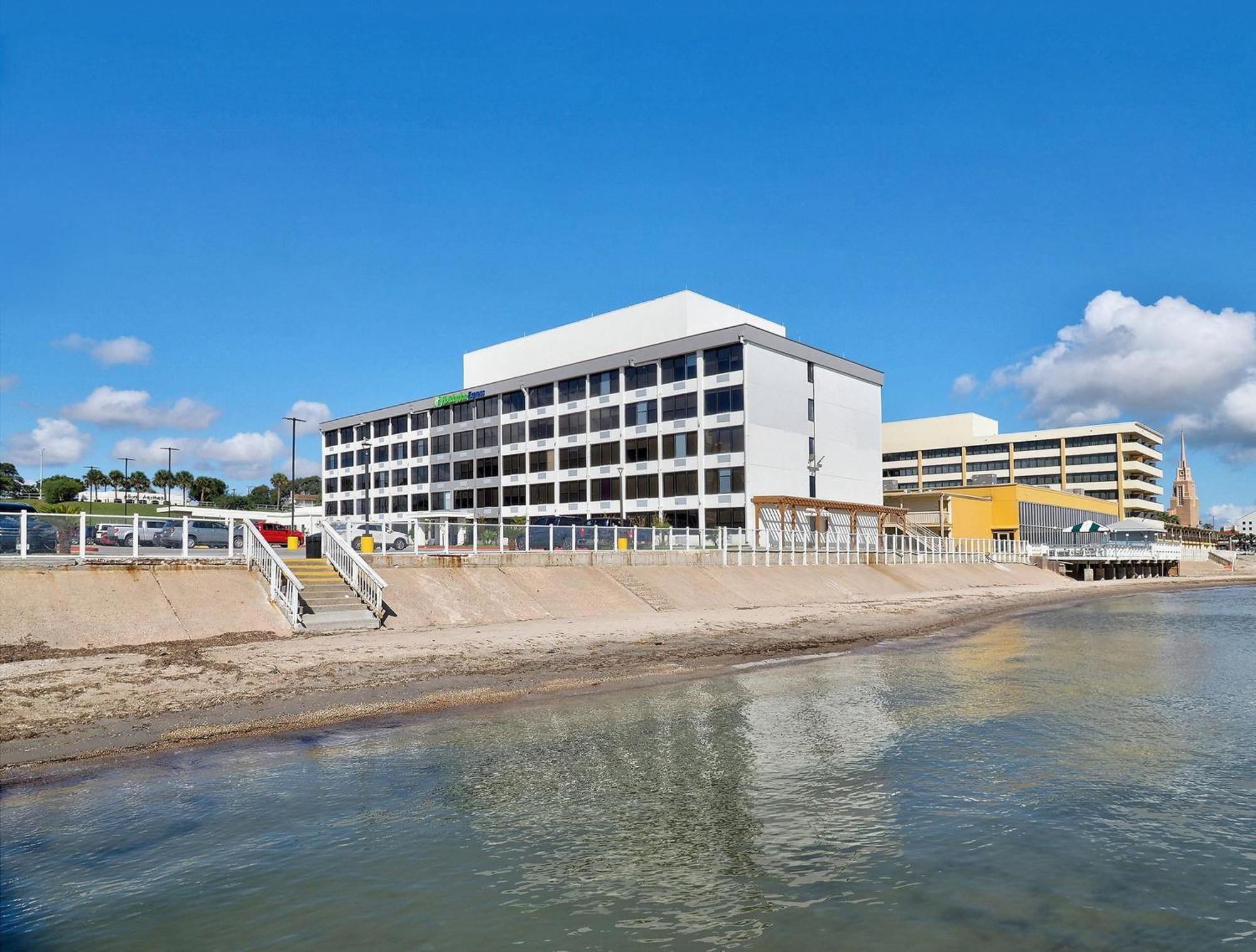 Holiday Inn Express Corpus Christi - Beachfront By Ihg Exteriér fotografie
