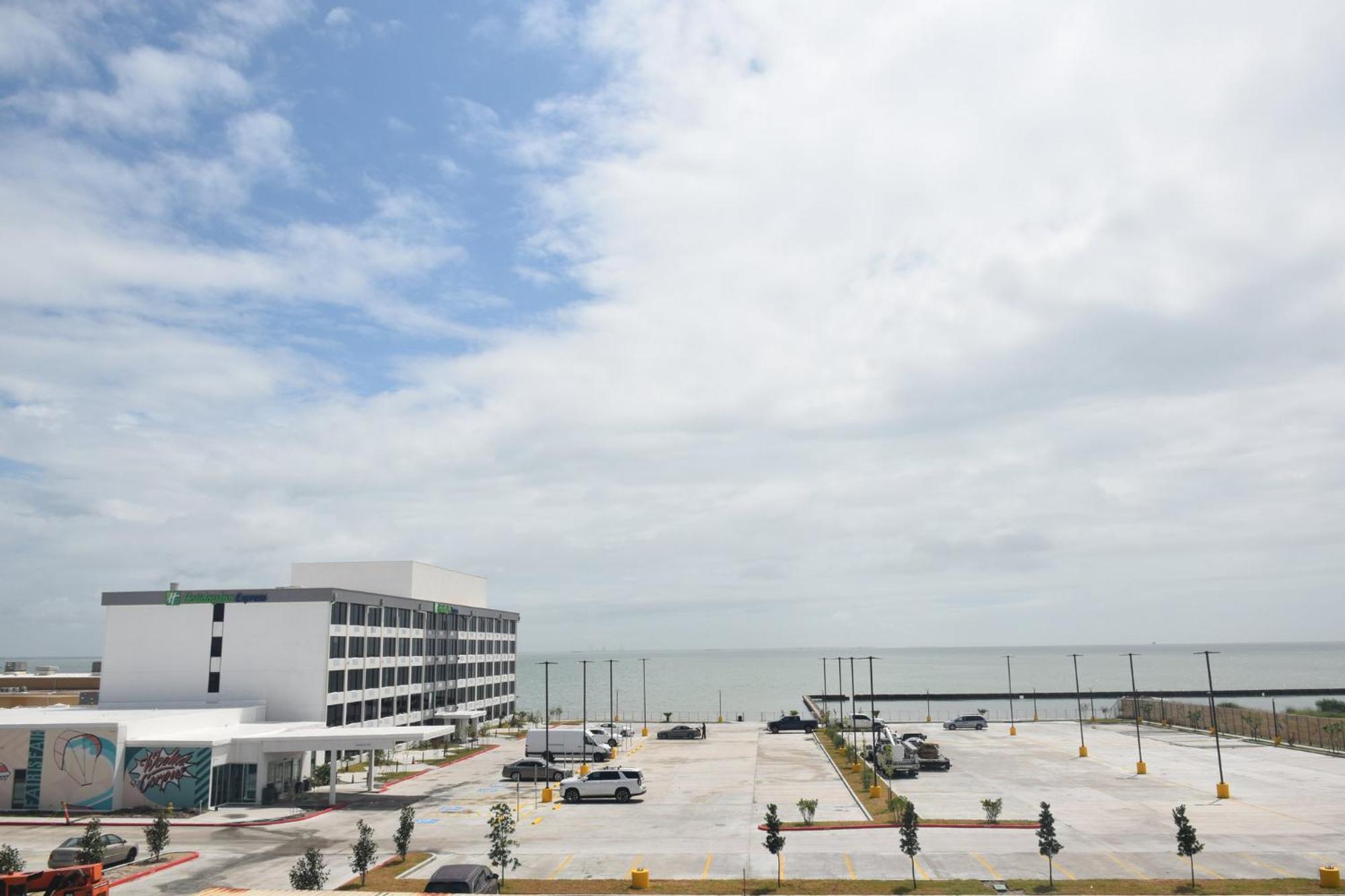 Holiday Inn Express Corpus Christi - Beachfront By Ihg Exteriér fotografie